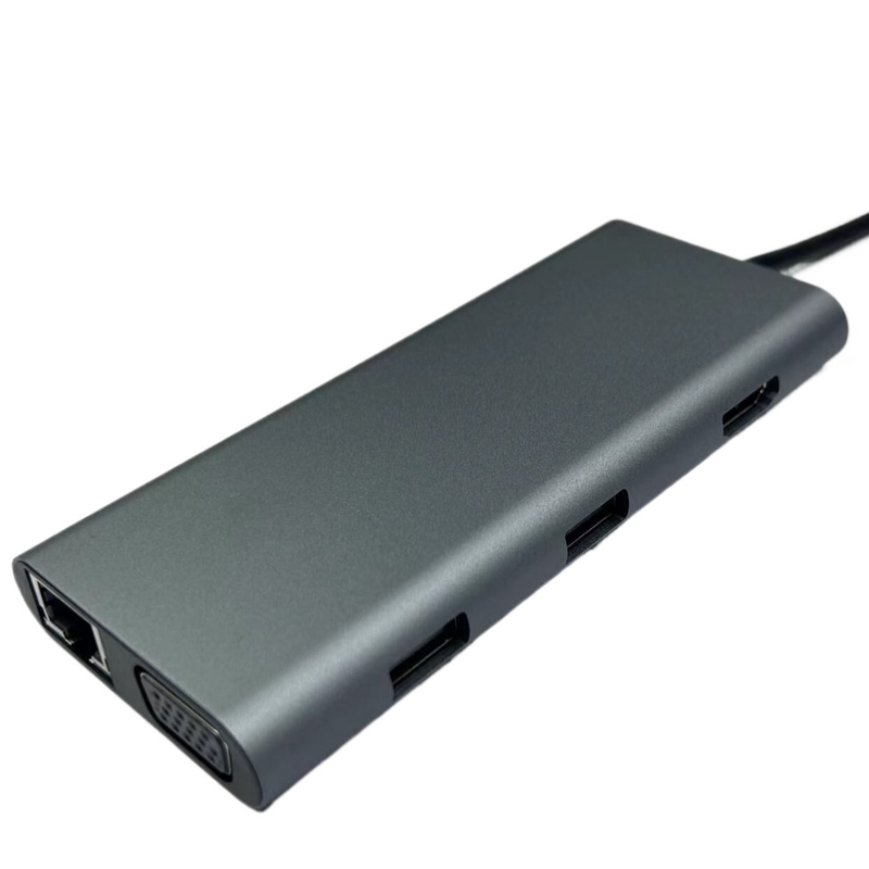 Stasiun Docking USB C Perak yang Nyaman dengan Displaylink IC dan Port USB 3.0